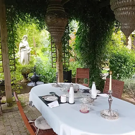 Bed & Breakfast Au Champ Du Coq 3*