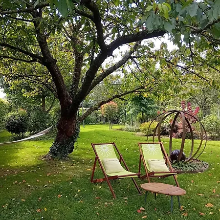 Au Champ Du Coq Bed & Breakfast